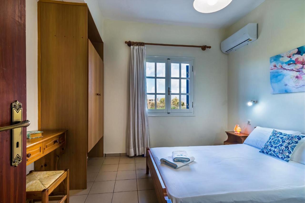 Blue Beach House Kissamos Exterior photo